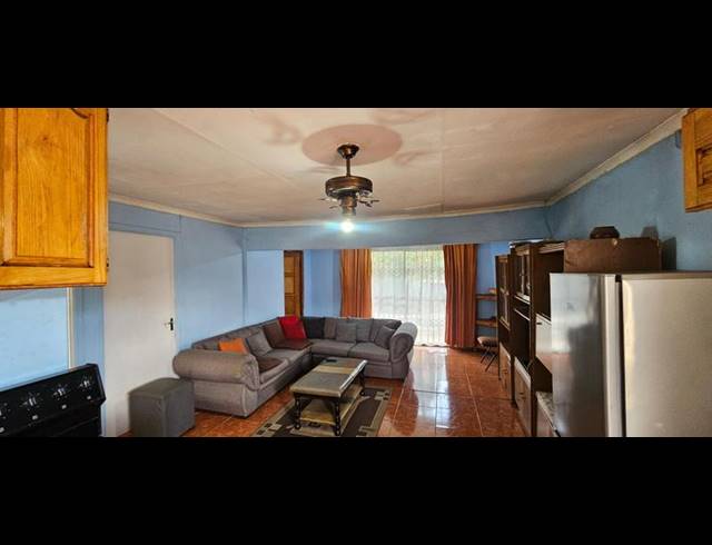 2 BEDROOM HOUSE FOR SALE IN SOSHANGUVE GG